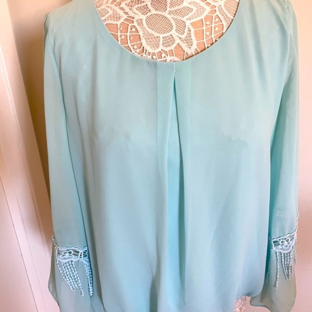 Agb Blue Ciel Elegant Bell Blouse